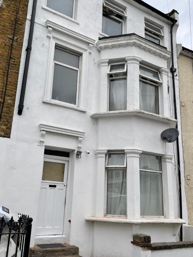 Elmdene Road Apartment London Luaran gambar